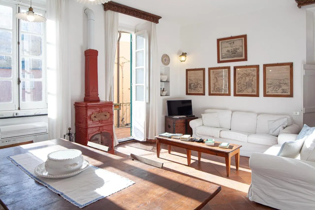 Apartment Ferienwohnung Chiara House Levanto